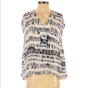 PARKER Black & White Pattern Cap Sleeve V-Neck Silk Blouse